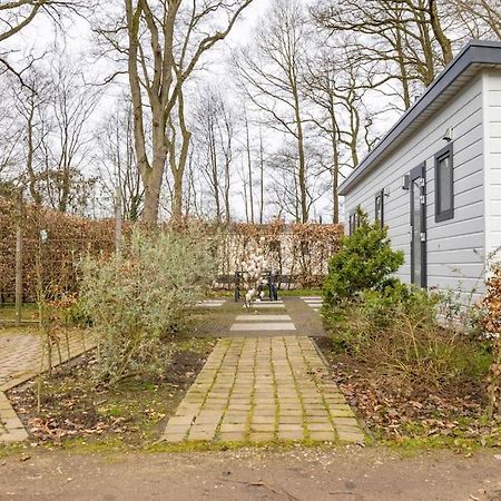 Gezellig Modern Chalet Midden Op De Veluwe Epe Eksteriør billede