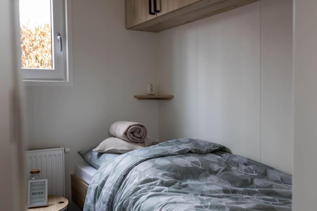 Gezellig Modern Chalet Midden Op De Veluwe Epe Eksteriør billede