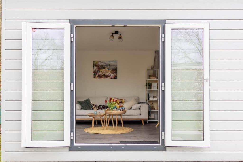 Gezellig Modern Chalet Midden Op De Veluwe Epe Eksteriør billede